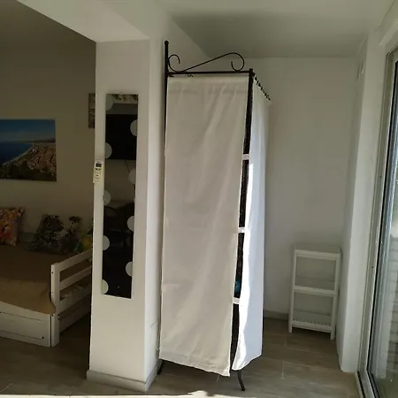 Lägenhet Jolie Climatise Avec Piscine