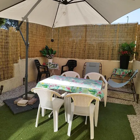 Jolie Climatise Avec Piscine